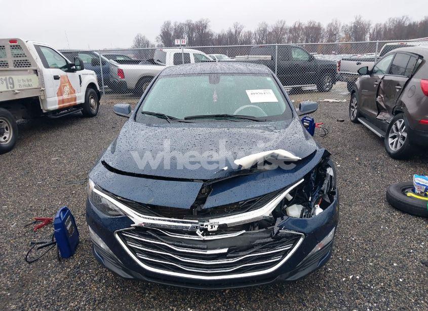 Photo 12 of 2021 Chevrolet Malibu FWD LT (VIN 1G1ZD5ST4MF005598)