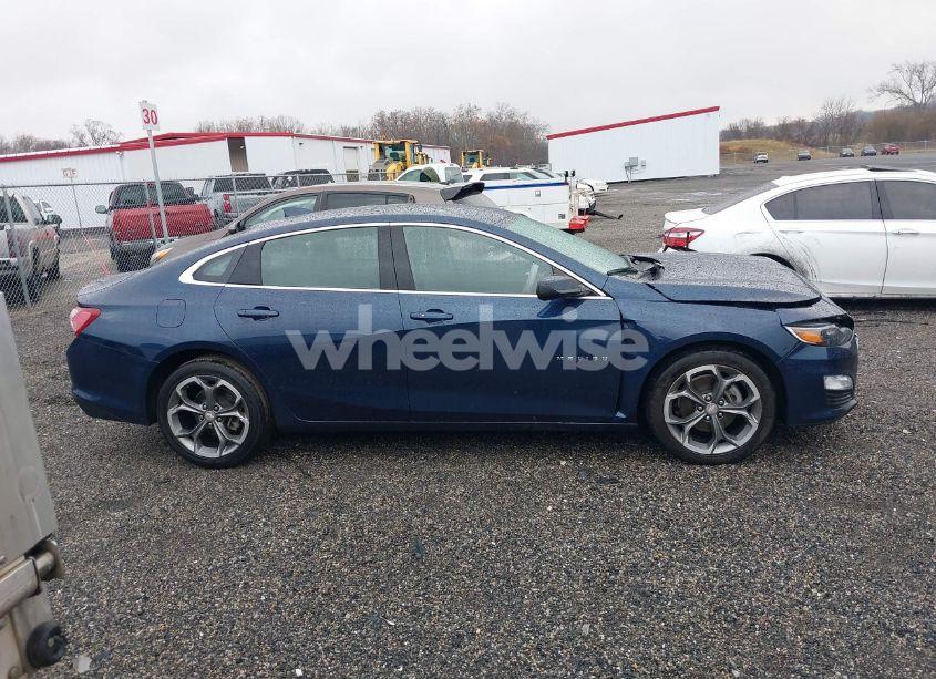 Photo 13 of 2021 Chevrolet Malibu FWD LT (VIN 1G1ZD5ST4MF005598)