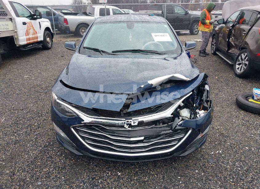 Photo 6 of 2021 Chevrolet Malibu FWD LT (VIN 1G1ZD5ST4MF005598)