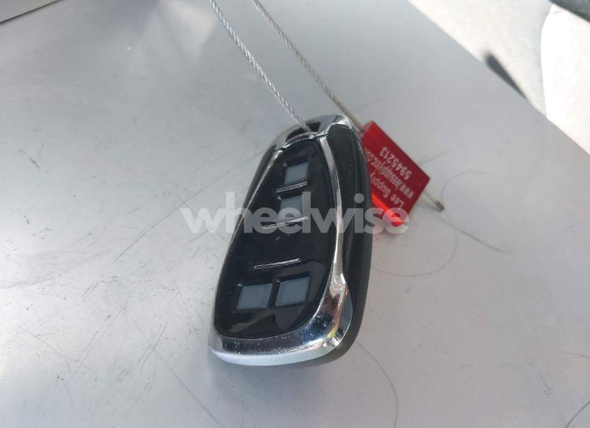 Photo 11 of 2021 Chevrolet Malibu FWD LT (VIN 1G1ZD5ST4MF006718)