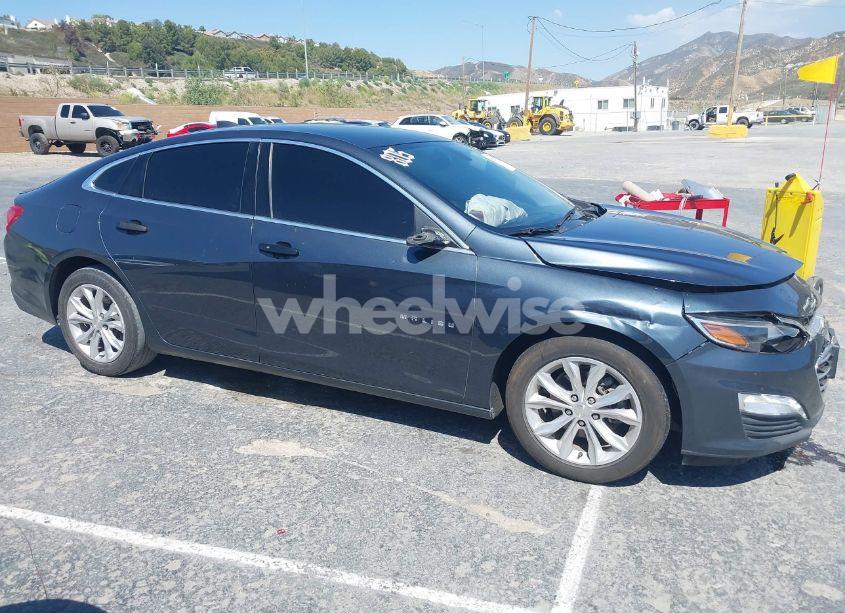 Photo 13 of 2021 Chevrolet Malibu FWD LT (VIN 1G1ZD5ST4MF006718)