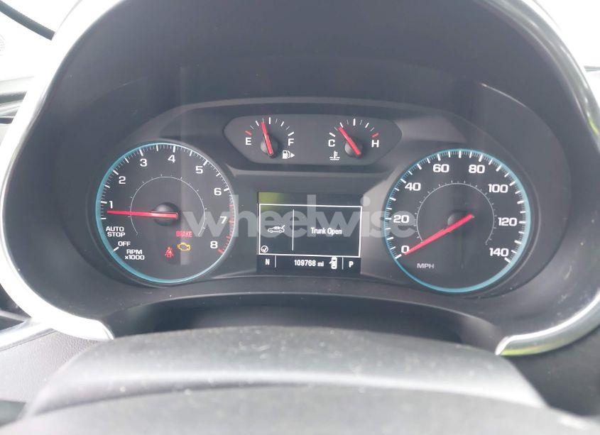 Photo 7 of 2021 Chevrolet Malibu FWD LT (VIN 1G1ZD5ST4MF013636)