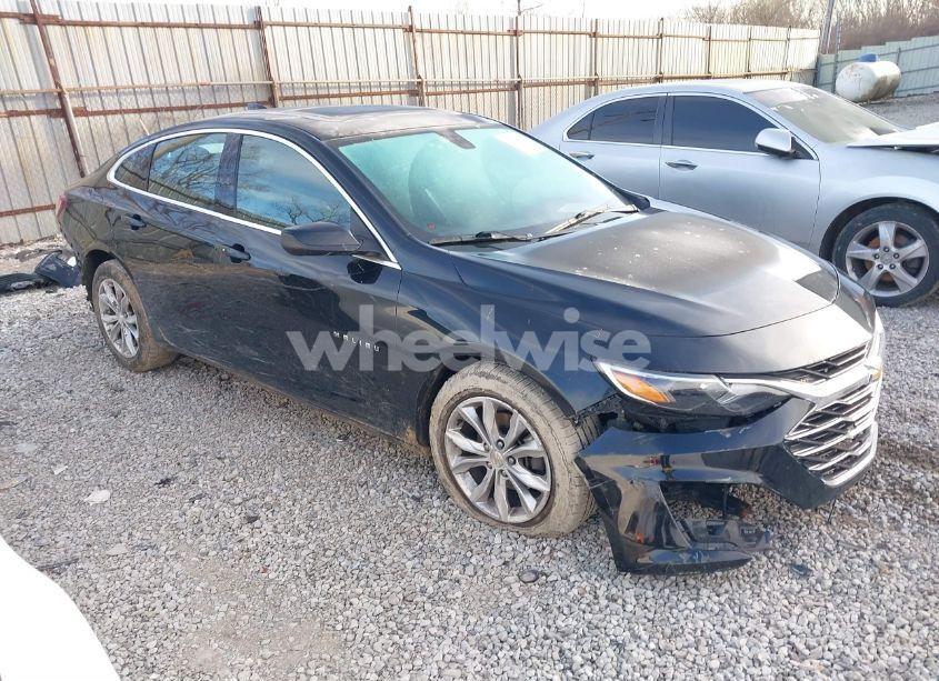 2021 Chevrolet Malibu FWD LT (VIN 1G1ZD5ST4MF017461) main photo