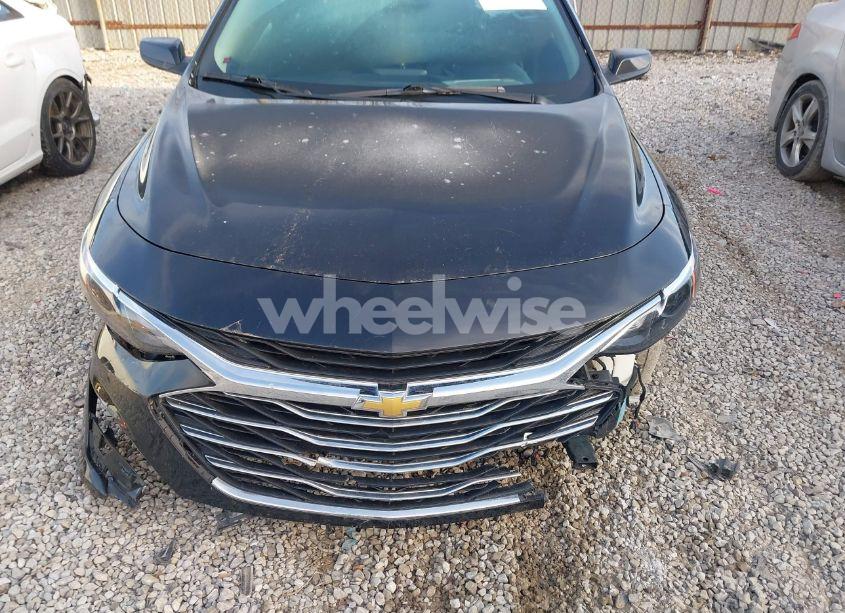 Photo 13 of 2021 Chevrolet Malibu FWD LT (VIN 1G1ZD5ST4MF017461)