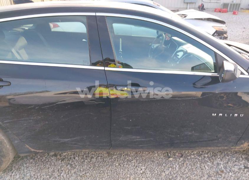 Photo 14 of 2021 Chevrolet Malibu FWD LT (VIN 1G1ZD5ST4MF017461)