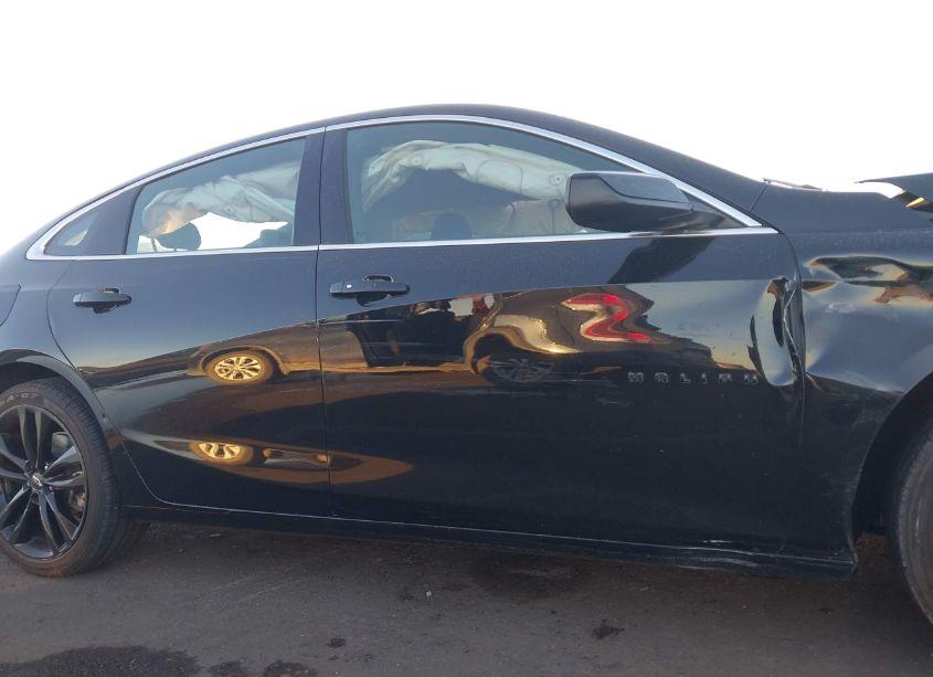 Photo 11 of 2021 Chevrolet Malibu FWD LT (VIN 1G1ZD5ST4MF018397)