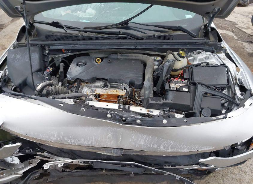 Photo 10 of 2021 Chevrolet Malibu FWD LT (VIN 1G1ZD5ST4MF023180)