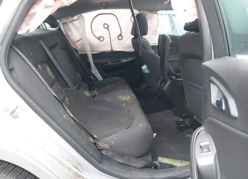 Photo 8 of 2021 Chevrolet Malibu FWD LT (VIN 1G1ZD5ST4MF023180)