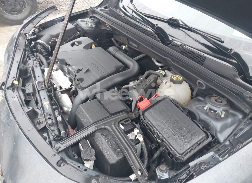 Photo 10 of 2021 Chevrolet Malibu FWD LT (VIN 1G1ZD5ST4MF024104)