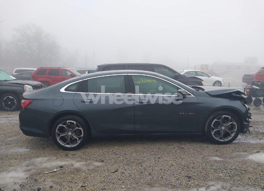 Photo 14 of 2021 Chevrolet Malibu FWD LT (VIN 1G1ZD5ST4MF024104)
