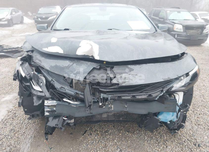 Photo 6 of 2021 Chevrolet Malibu FWD LT (VIN 1G1ZD5ST4MF024104)