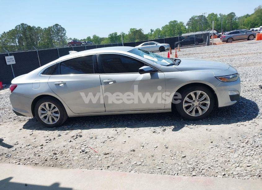 Photo 12 of 2021 Chevrolet Malibu FWD LT (VIN 1G1ZD5ST4MF027942)