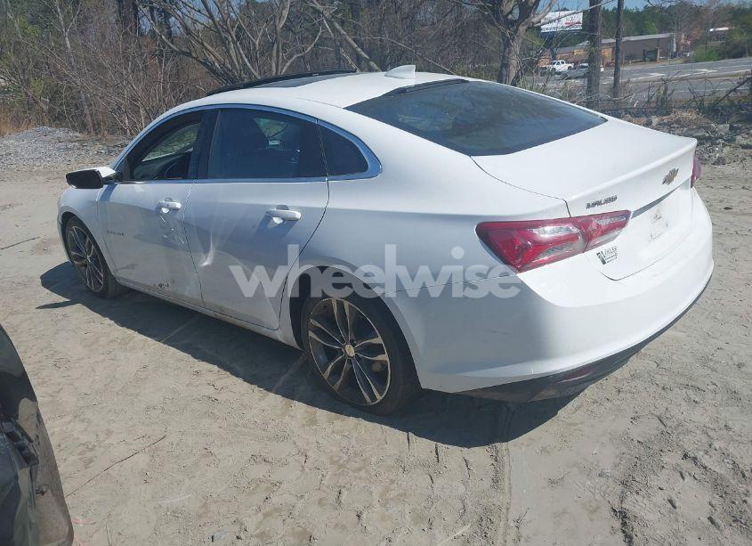 Photo 3 of 2021 Chevrolet Malibu FWD LT (VIN 1G1ZD5ST4MF050329)