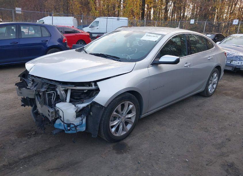 Photo 2 of 2021 Chevrolet Malibu FWD LT (VIN 1G1ZD5ST4MF072380)