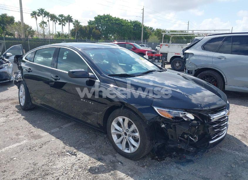 2022 Chevrolet Malibu FWD LT (VIN 1G1ZD5ST4NF103208) main photo