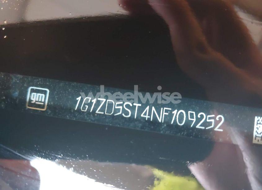 Photo 9 of 2022 Chevrolet Malibu FWD LT (VIN 1G1ZD5ST4NF109252)