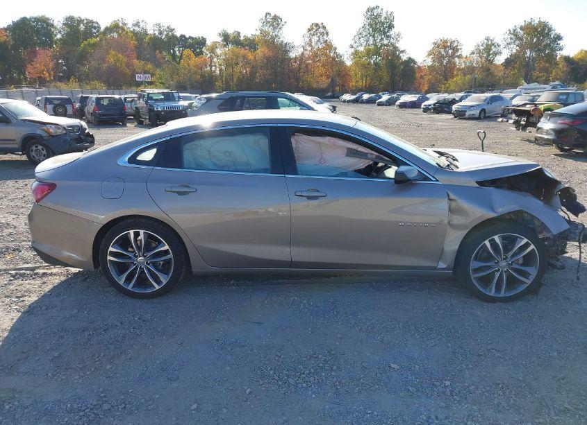 Photo 12 of 2022 Chevrolet Malibu FWD LT (VIN 1G1ZD5ST4NF110465)