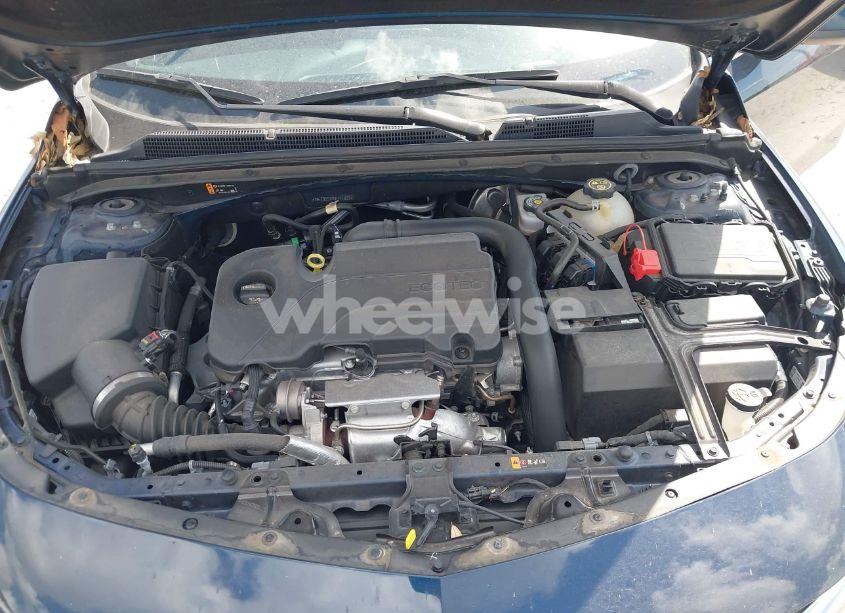 Photo 10 of 2022 Chevrolet Malibu FWD LT (VIN 1G1ZD5ST4NF111809)