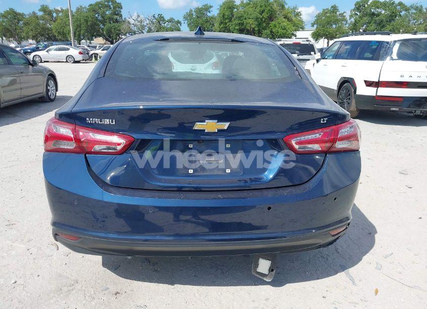 Photo 16 of 2022 Chevrolet Malibu FWD LT (VIN 1G1ZD5ST4NF111809)