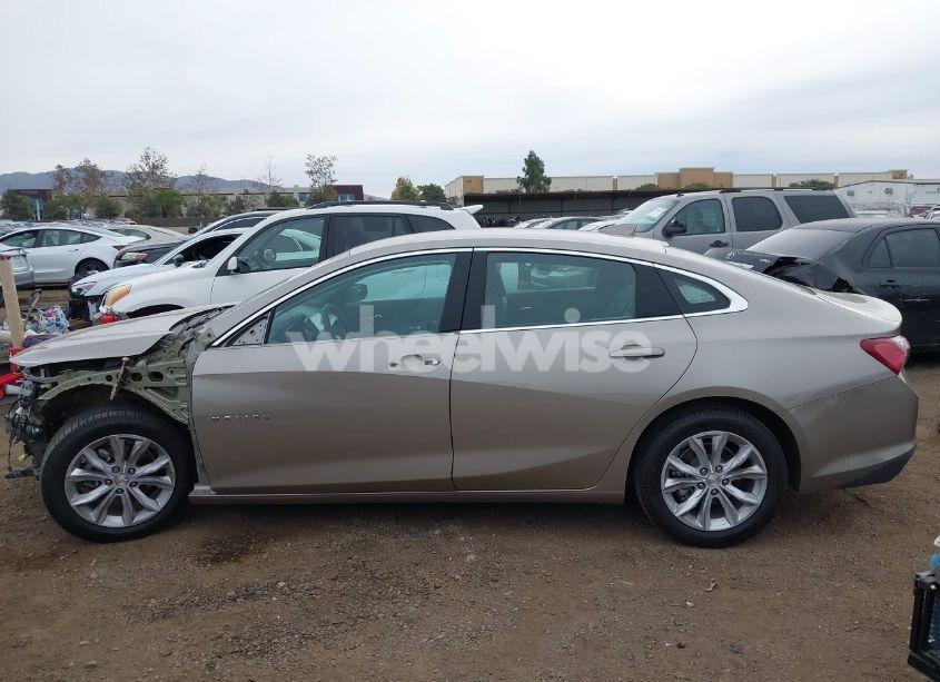 Photo 15 of 2022 Chevrolet Malibu FWD LT (VIN 1G1ZD5ST4NF113091)