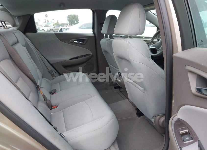 Photo 8 of 2022 Chevrolet Malibu FWD LT (VIN 1G1ZD5ST4NF113091)