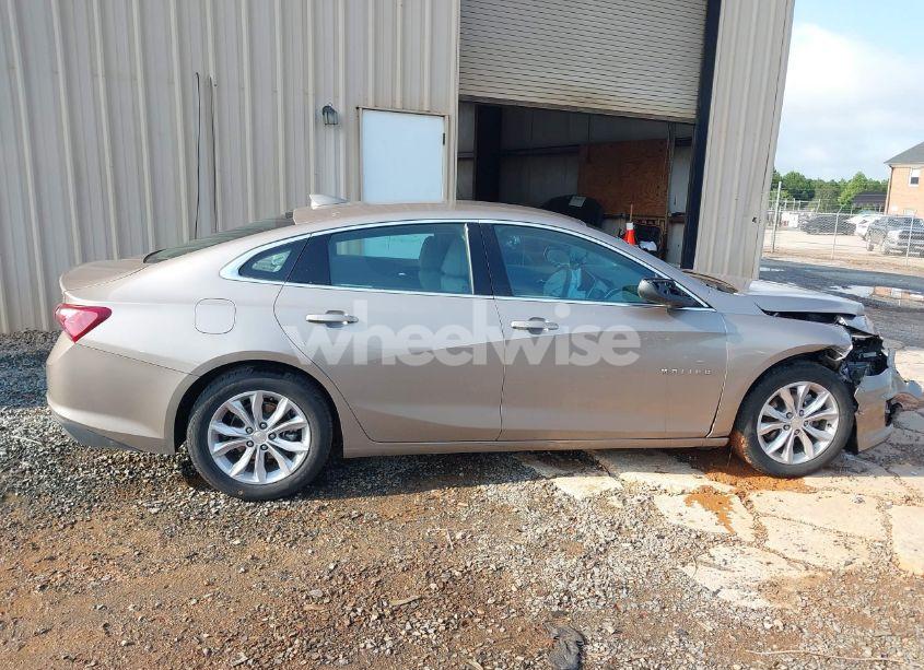 Photo 13 of 2022 Chevrolet Malibu FWD LT (VIN 1G1ZD5ST4NF120560)