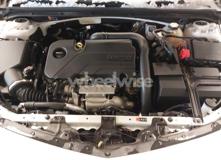 Photo 10 of 2022 Chevrolet Malibu FWD LT (VIN 1G1ZD5ST4NF127962)