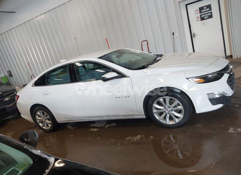 Photo 13 of 2022 Chevrolet Malibu FWD LT (VIN 1G1ZD5ST4NF127962)