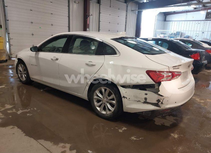 Photo 3 of 2022 Chevrolet Malibu FWD LT (VIN 1G1ZD5ST4NF127962)