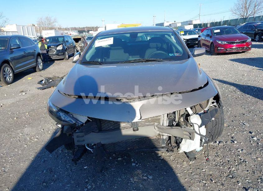 Photo 12 of 2022 Chevrolet Malibu FWD LT (VIN 1G1ZD5ST4NF131171)