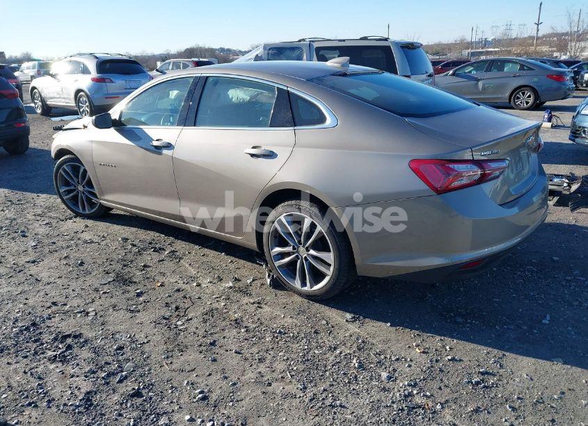 Photo 3 of 2022 Chevrolet Malibu FWD LT (VIN 1G1ZD5ST4NF131171)
