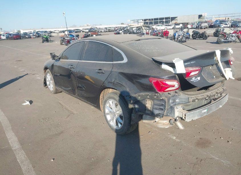 Photo 3 of 2022 Chevrolet Malibu FWD LT (VIN 1G1ZD5ST4NF131249)