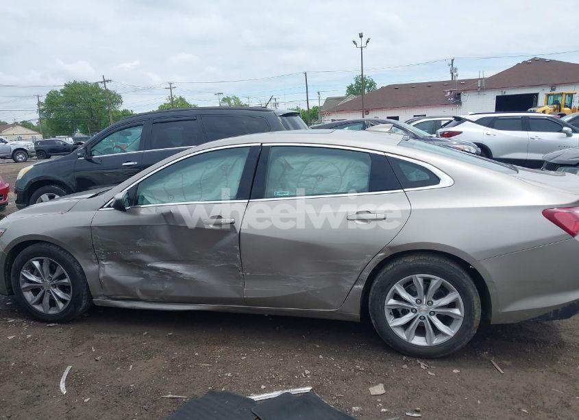 Photo 14 of 2022 Chevrolet Malibu FWD LT (VIN 1G1ZD5ST4NF132577)