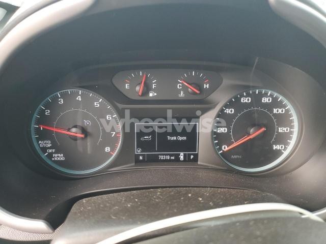 Photo 2 of 2022 CHEVROLET MALIBU LT (VIN 1G1ZD5ST4NF135270)