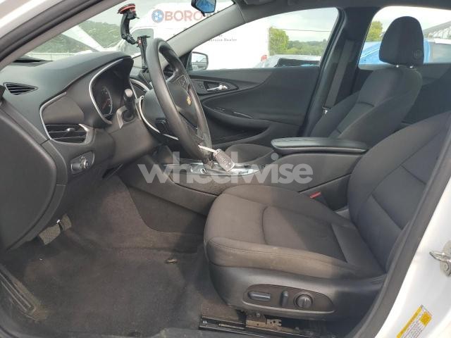 Photo 3 of 2022 CHEVROLET MALIBU LT (VIN 1G1ZD5ST4NF135270)