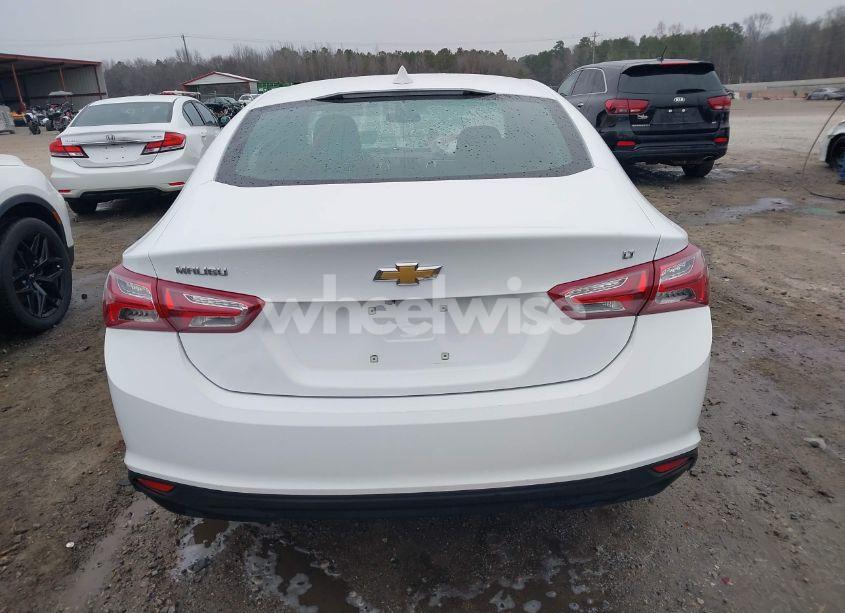 Photo 16 of 2022 Chevrolet Malibu FWD LT (VIN 1G1ZD5ST4NF184386)