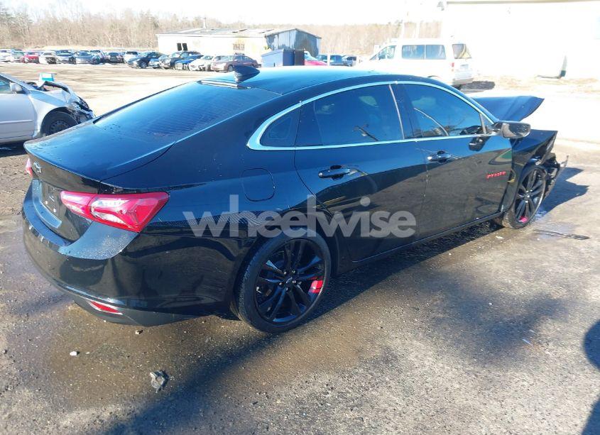 Photo 4 of 2022 Chevrolet Malibu FWD LT (VIN 1G1ZD5ST4NF196067)