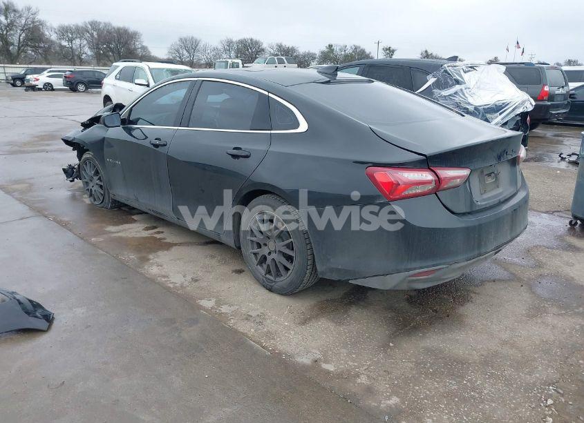 Photo 3 of 2022 Chevrolet Malibu FWD LT (VIN 1G1ZD5ST4NF202322)