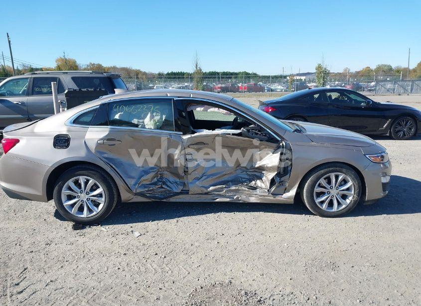 Photo 13 of 2023 Chevrolet Malibu FWD 1LT (VIN 1G1ZD5ST4PF119394)