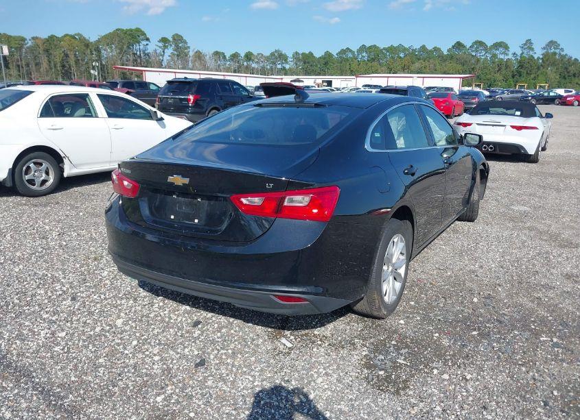 Photo 4 of 2023 Chevrolet Malibu FWD 1LT (VIN 1G1ZD5ST4PF161094)
