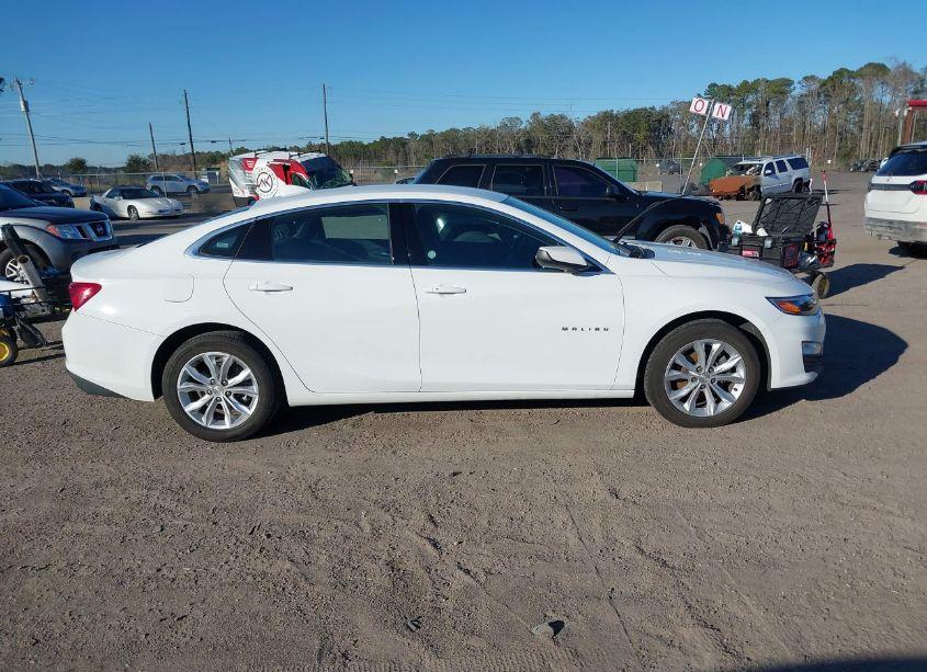 Photo 13 of 2023 Chevrolet Malibu FWD 1LT (VIN 1G1ZD5ST4PF161306)