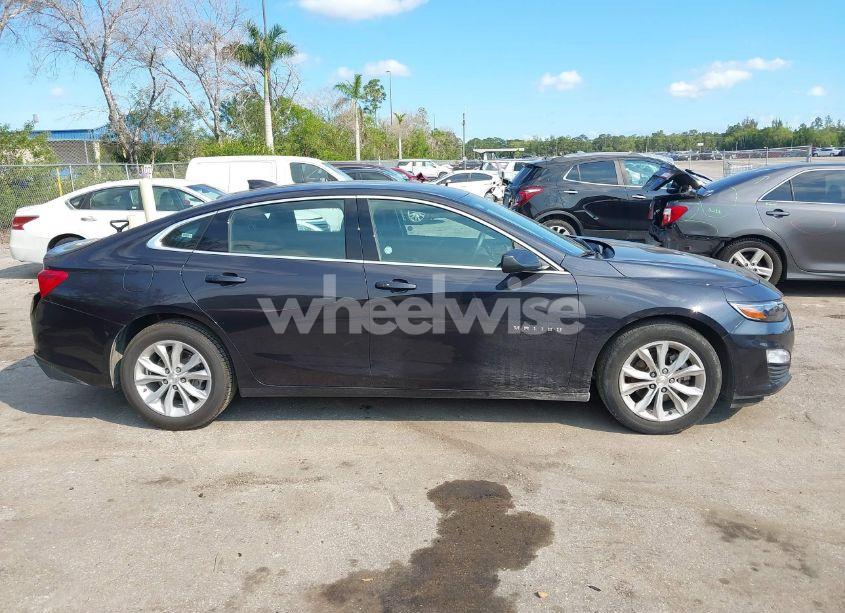 Photo 13 of 2023 Chevrolet Malibu FWD 1LT (VIN 1G1ZD5ST4PF164481)