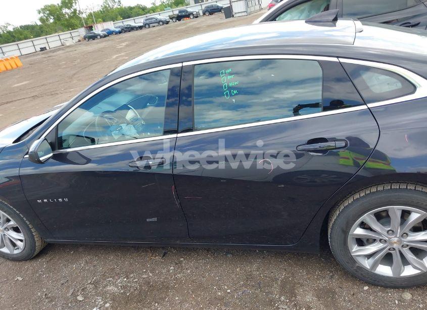 Photo 15 of 2023 Chevrolet Malibu FWD 1LT (VIN 1G1ZD5ST4PF178736)