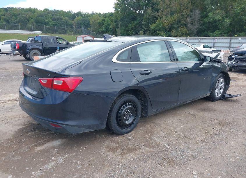 Photo 4 of 2023 Chevrolet Malibu FWD 1LT (VIN 1G1ZD5ST4PF179210)