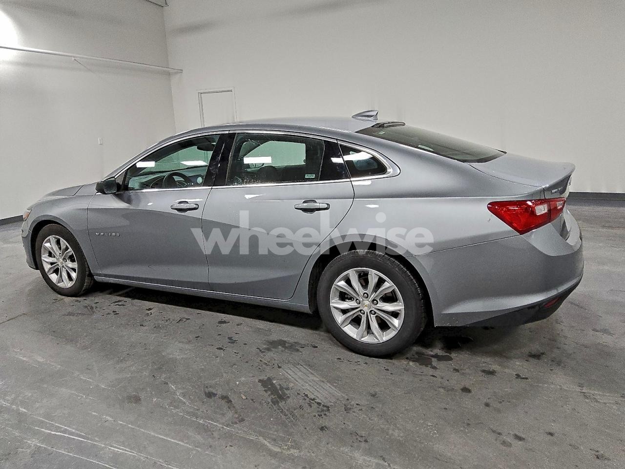 Photo 2 of 2023 CHEVROLET MALIBU LT (VIN 1G1ZD5ST4PF179952)