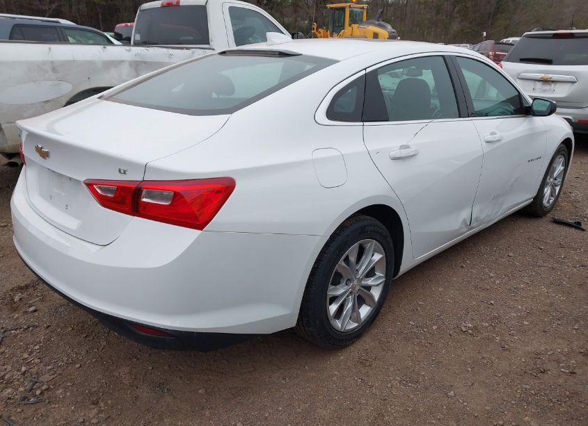 Photo 4 of 2023 Chevrolet Malibu FWD 1LT (VIN 1G1ZD5ST4PF214473)