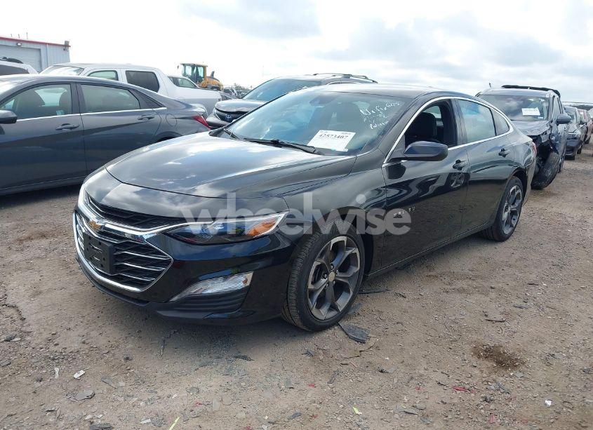 Photo 2 of 2023 Chevrolet Malibu FWD 1LT (VIN 1G1ZD5ST4PF229426)