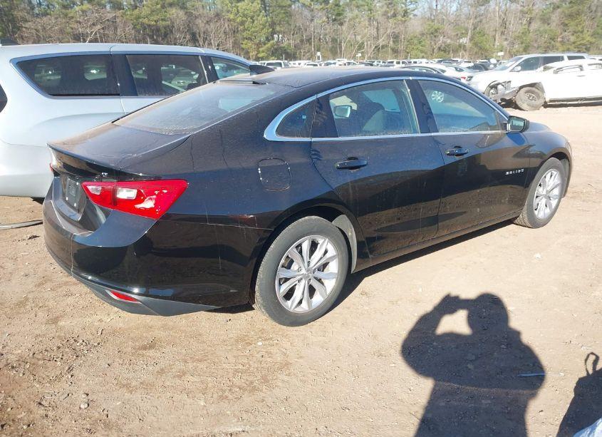Photo 4 of 2023 Chevrolet Malibu FWD 1LT (VIN 1G1ZD5ST4PF238028)