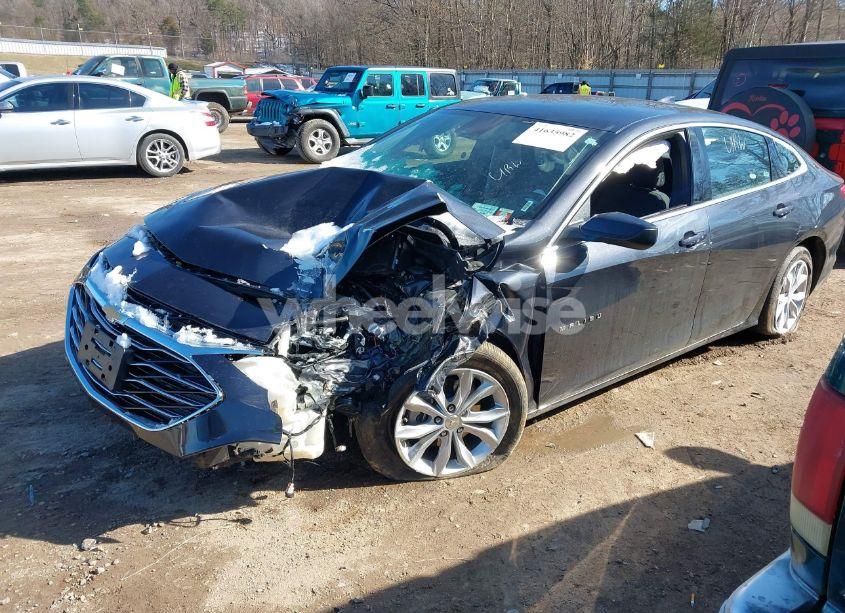 Photo 2 of 2023 Chevrolet Malibu FWD 1LT (VIN 1G1ZD5ST4PF240572)