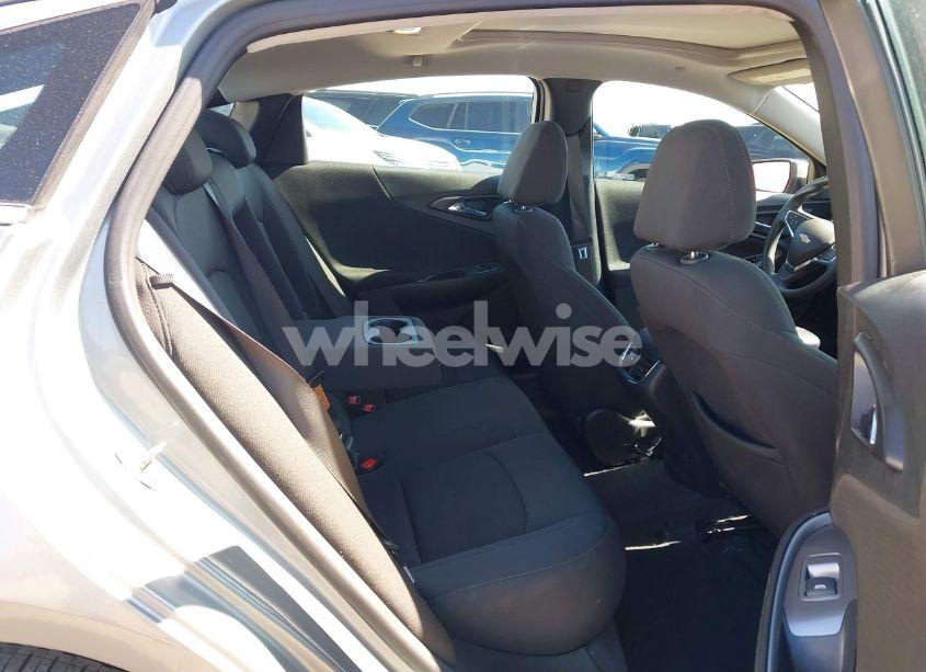 Photo 8 of 2024 Chevrolet Malibu FWD 1LT (VIN 1G1ZD5ST4RF104705)